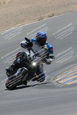 media/Apr-09-2023-SoCal Trackdays (Sun) [[333f347954]]/Turn 10 (115pm)/